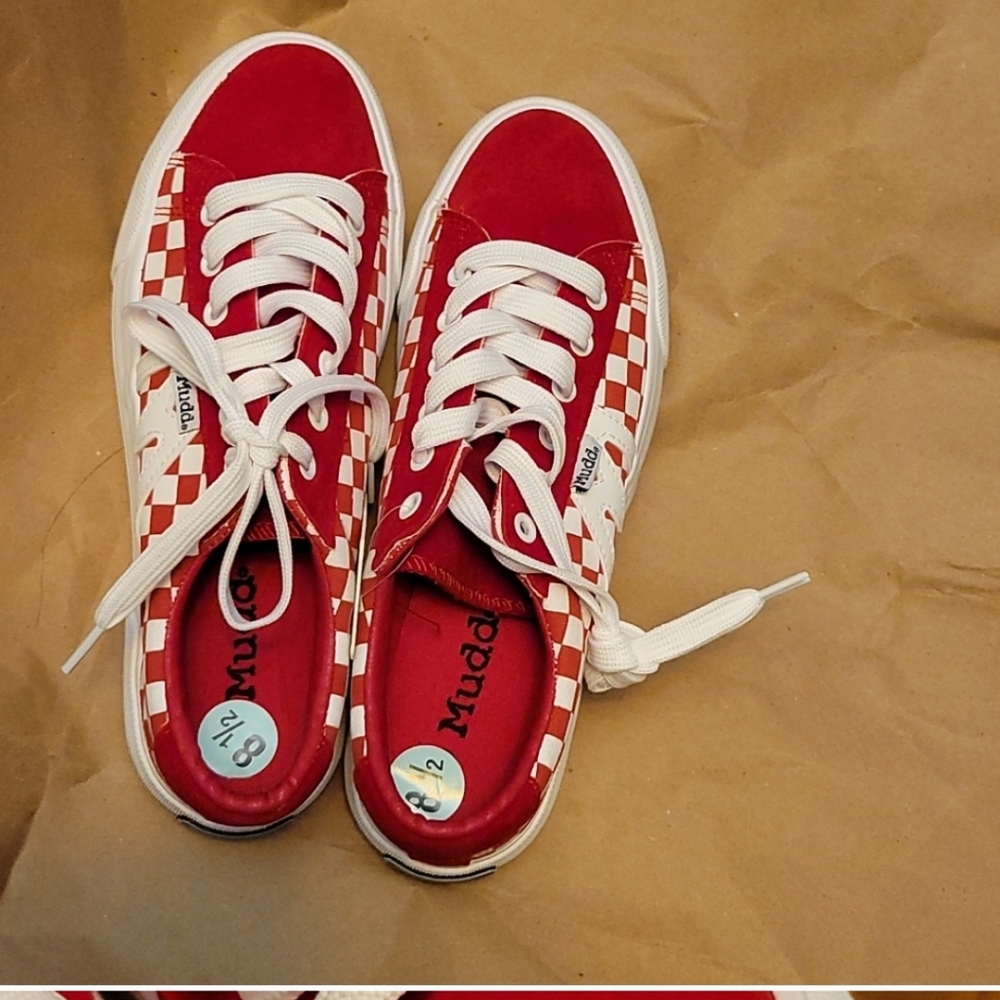 MUDD Red and White Checkered Sneakers, By Mudd Size 8.5 - Picture 13 of 14